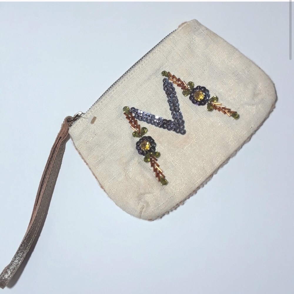 Miss Albright M wristlet